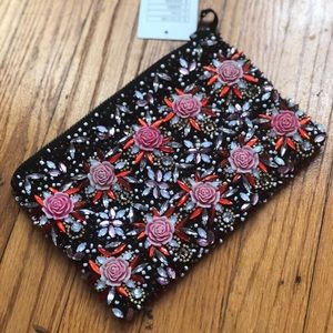 Small beaded clutch